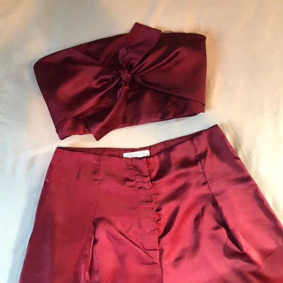 Bobbi-Rocco Dresses & Skirts - Two piece burgundy silk set